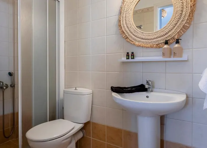 Aeolus Feriehus Naousa